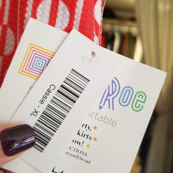 ❤ LuLaRoe Cassie skirt - Picture 6 of 7